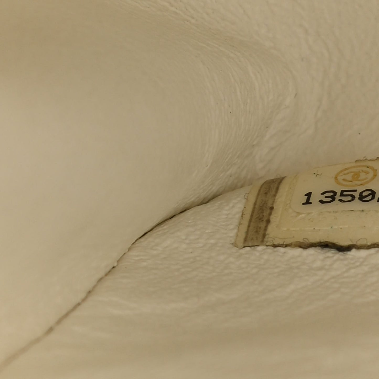 Caviar Quilted Medium Double Flap White