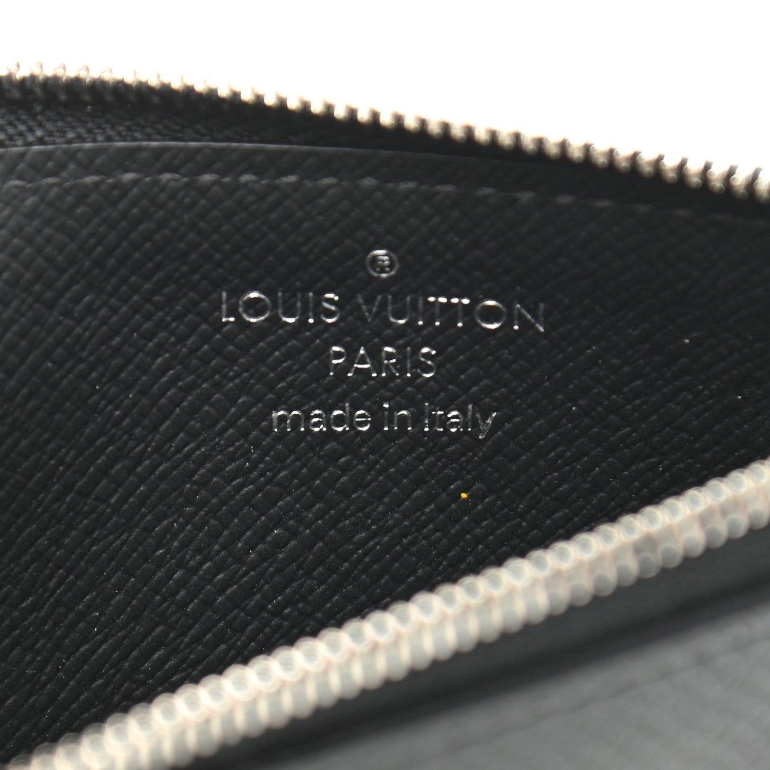 Louis Vuitton Taiga Coin Card Holder Black 6 of 6