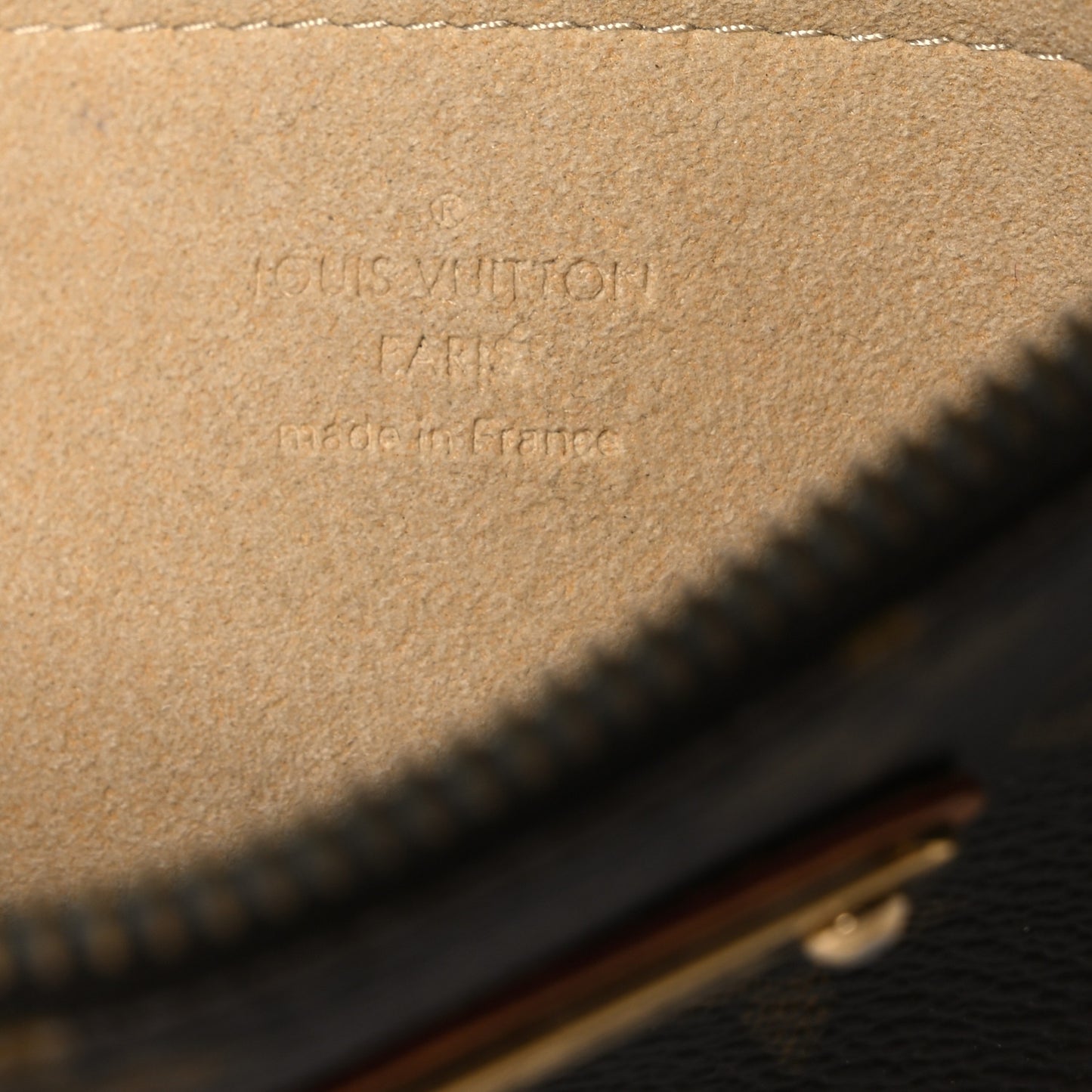 Monogram Pochette Milla MM