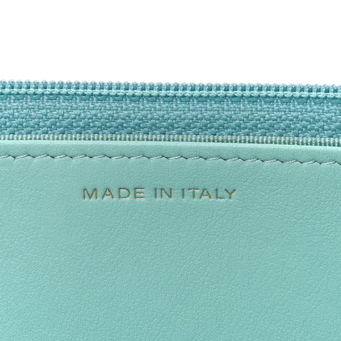 Caviar Quilted Wallet on Chain WOC Light Blue