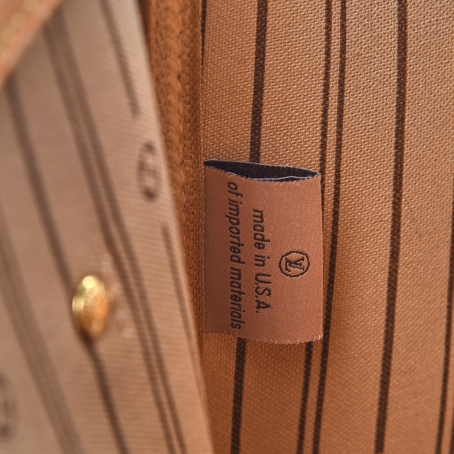 Louis Vuitton Monogram Neverfull MM 7 of 14