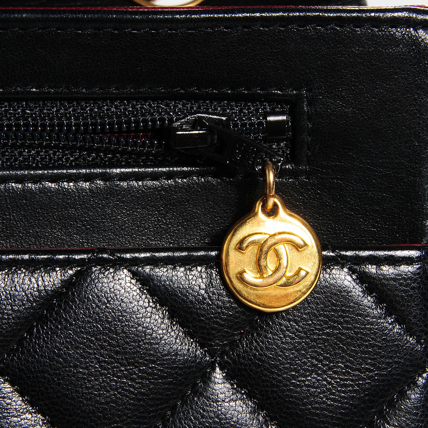 Lambskin Medium Single Flap Black
