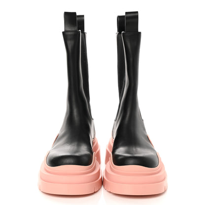 Bottega Veneta Calfskin The Tire Chelsea Boots 40 Black Peachy 2 of 11