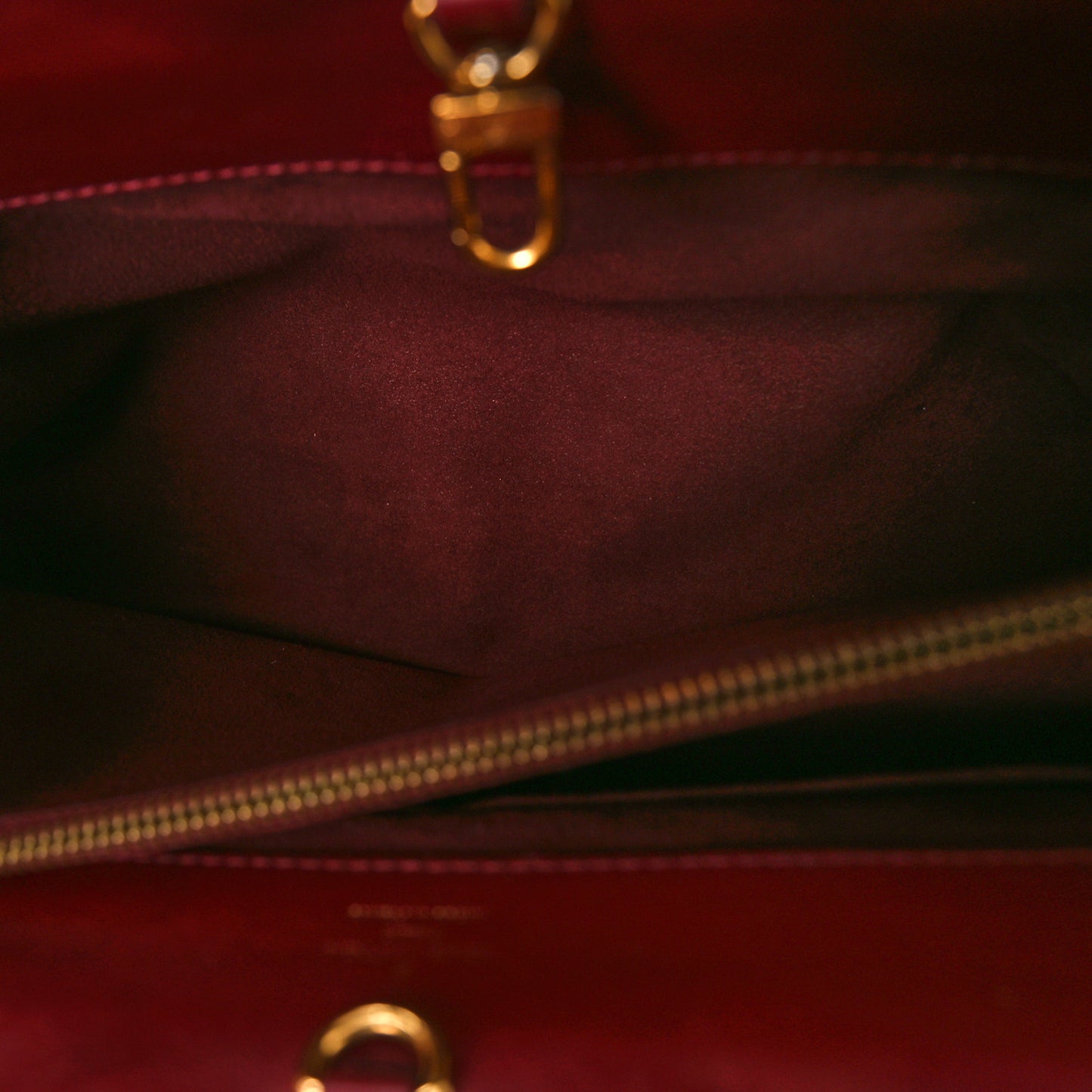 Monogram Venus Raisin