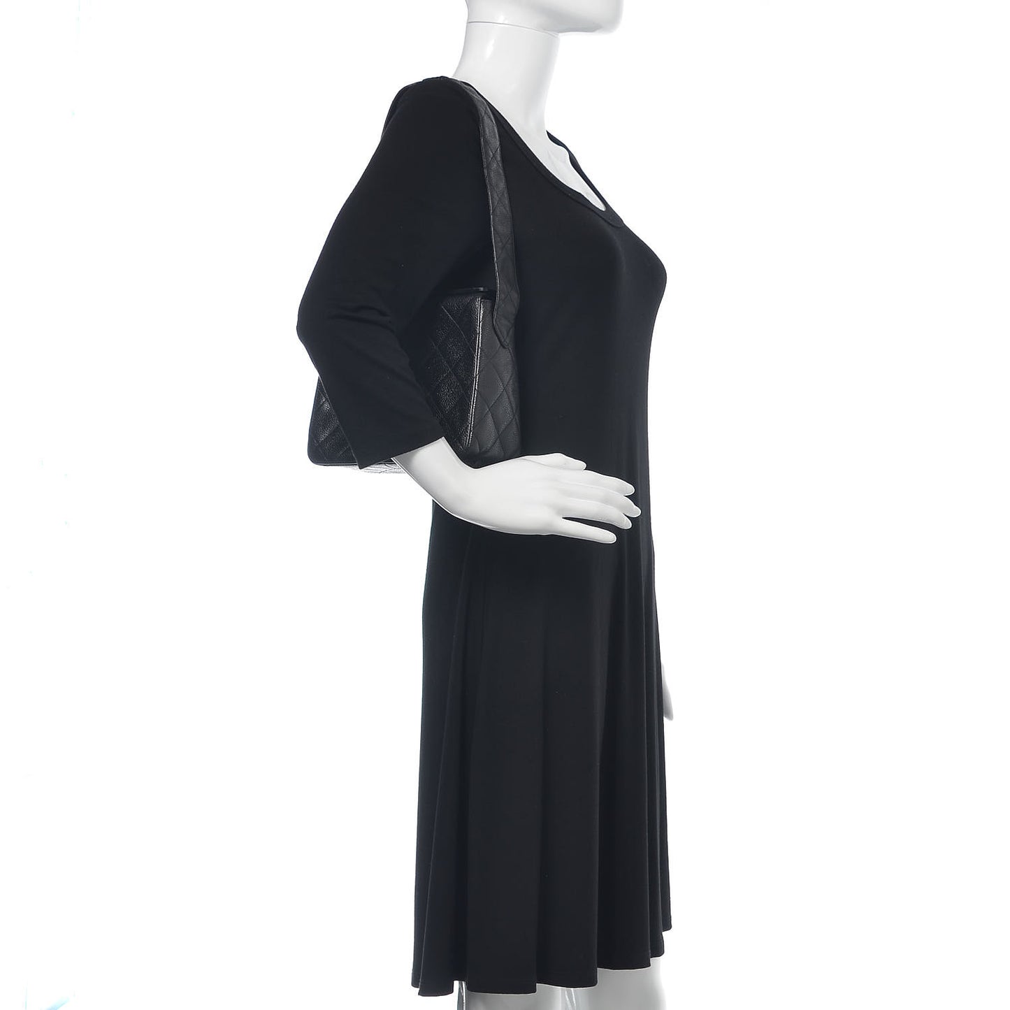 Caviar Quilted Shoulder Bag Black