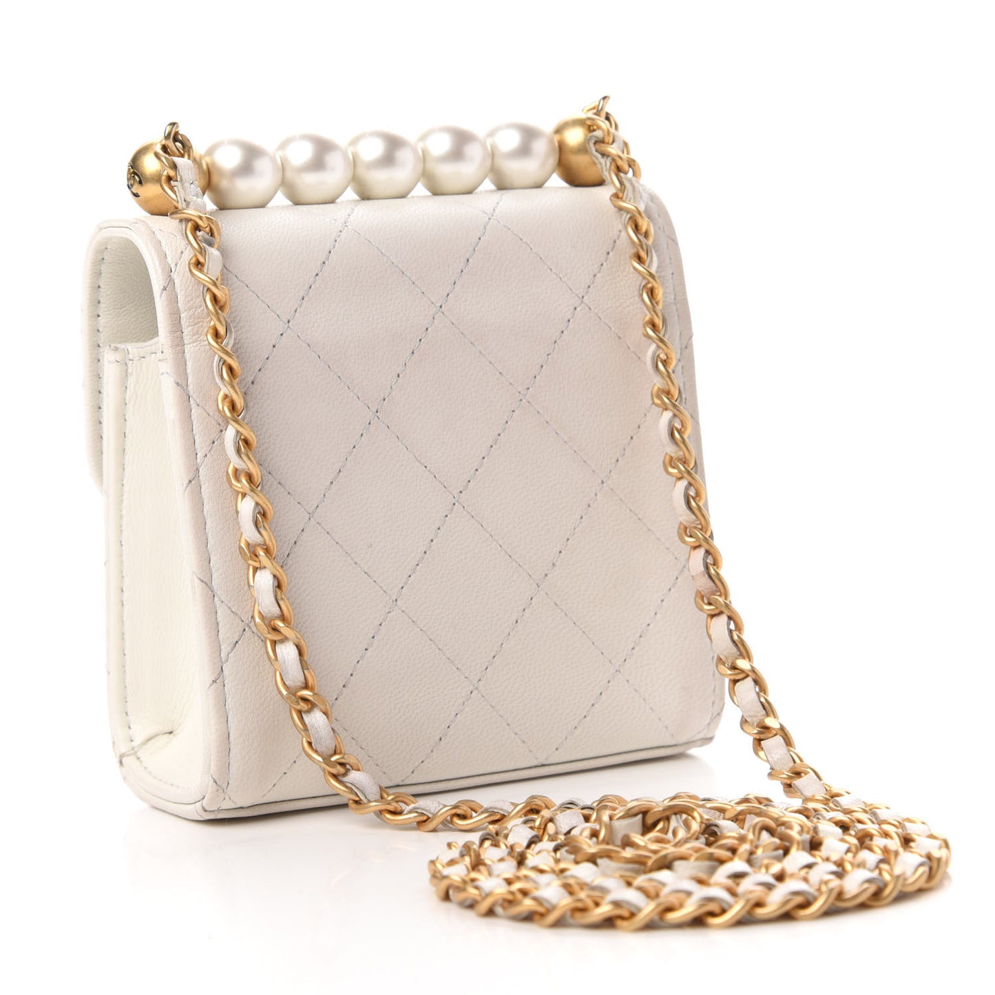 Goatskin Chic Pearls Clutch On Chain White