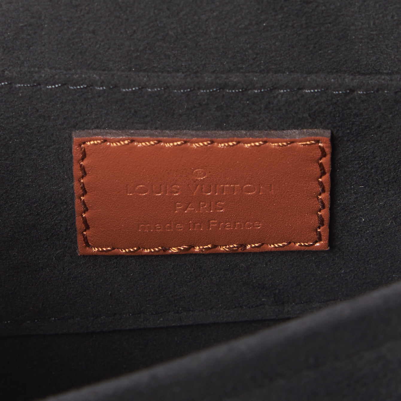Reverse Monogram Dauphine Mini