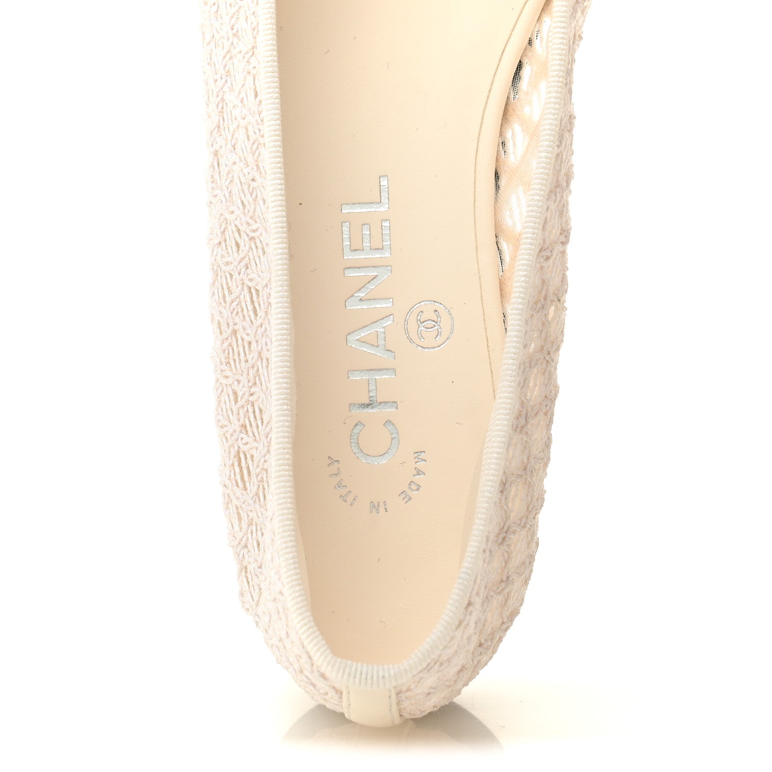 Chanel Embroidered Grosgrain Cap Toe Ballerina Flats 37.5 White