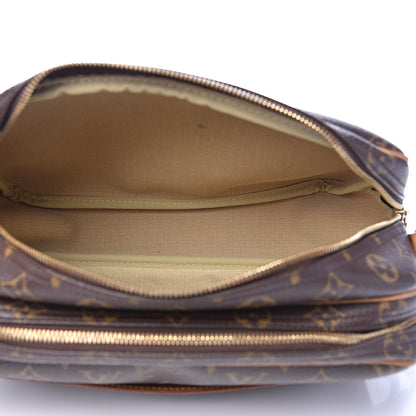 Louis Vuitton Monogram Reporter PM 6 of 18