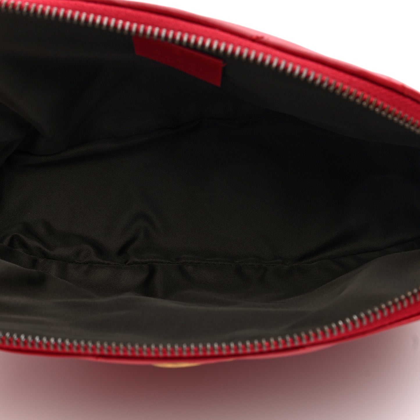 Calfskin Matelasse Large GG Marmont Pouch Cosmetic Case Hibiscus Red