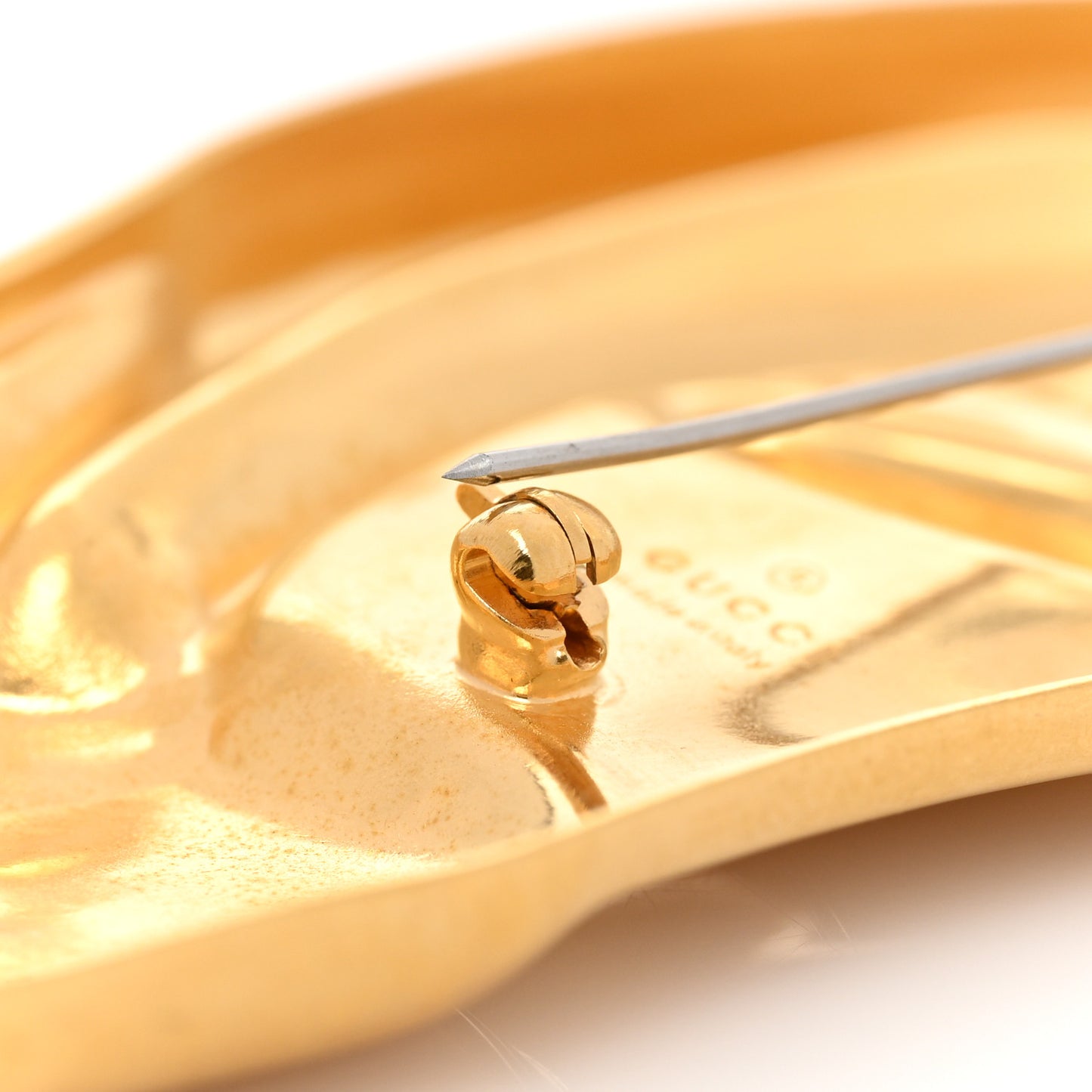 Ear Brooch Set Gold