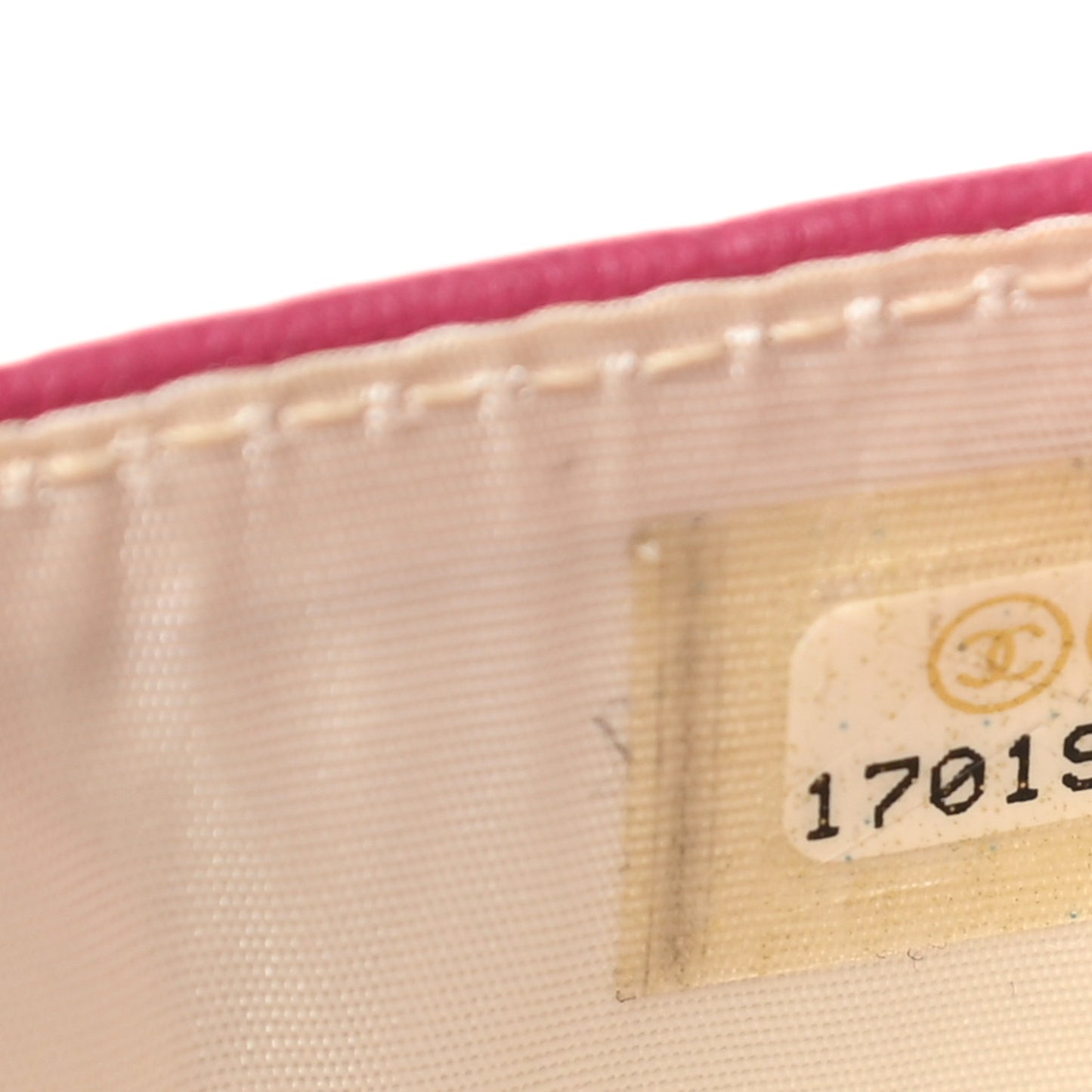 Lambskin Camellia Embossed Card Holder Fuchsia