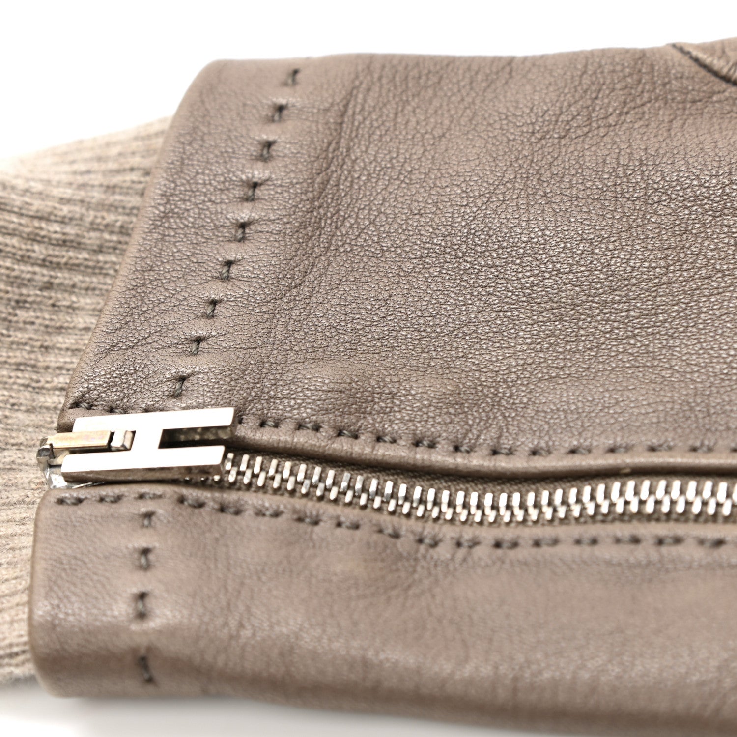 Hermes Lambskin Cashmere Gloves 8 Gris 4 of 4