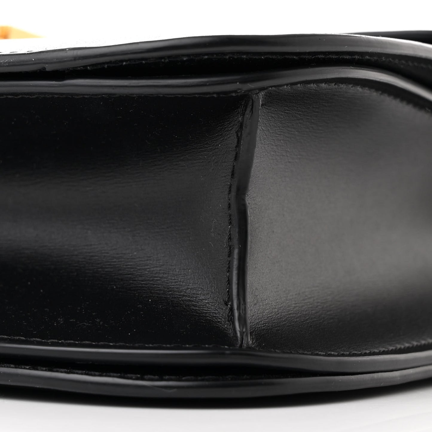 Box Calfskin Medium Classic Box Flap Bag Black