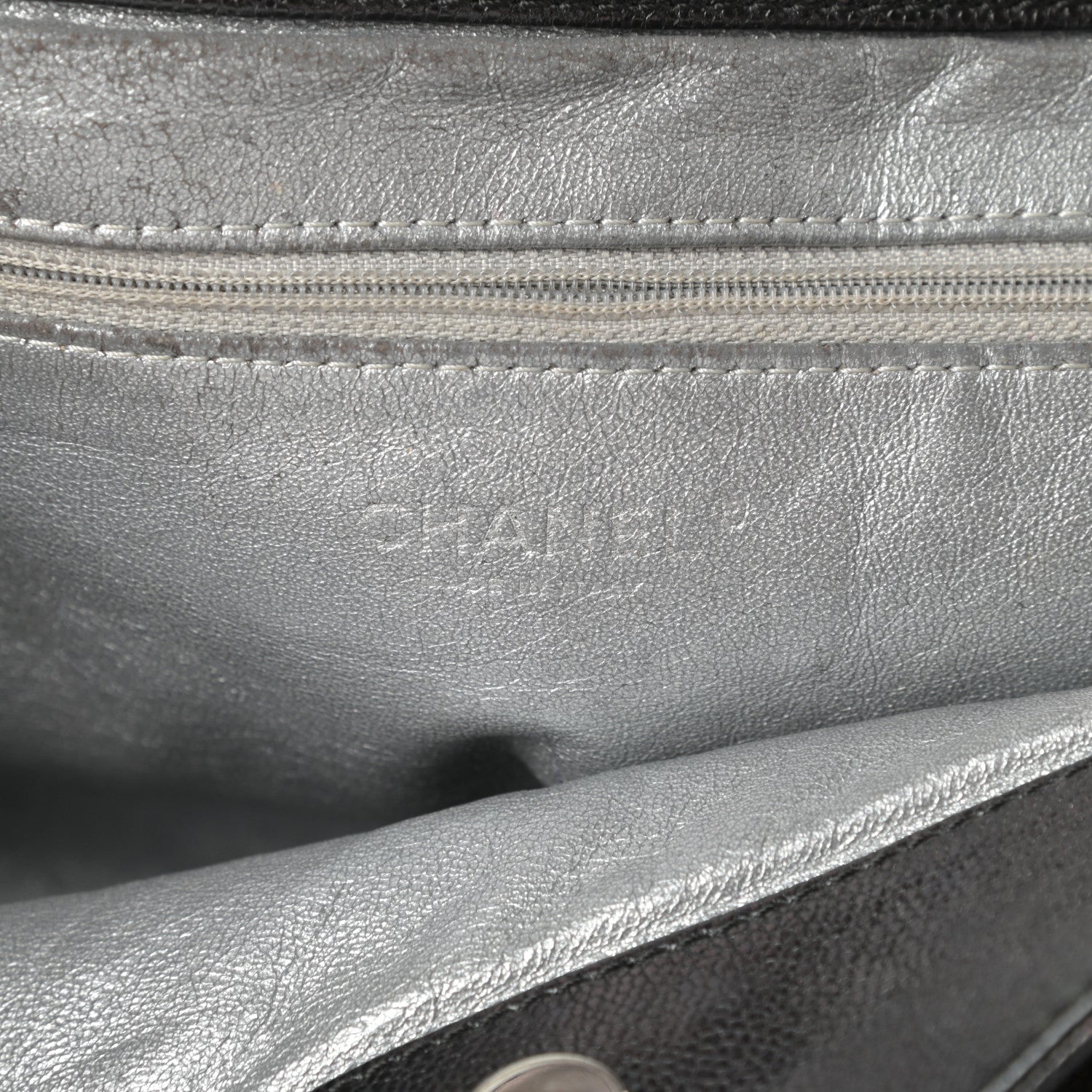 Chanel Glazed Caviar East West Modern Chain Tote Black 6 of 16