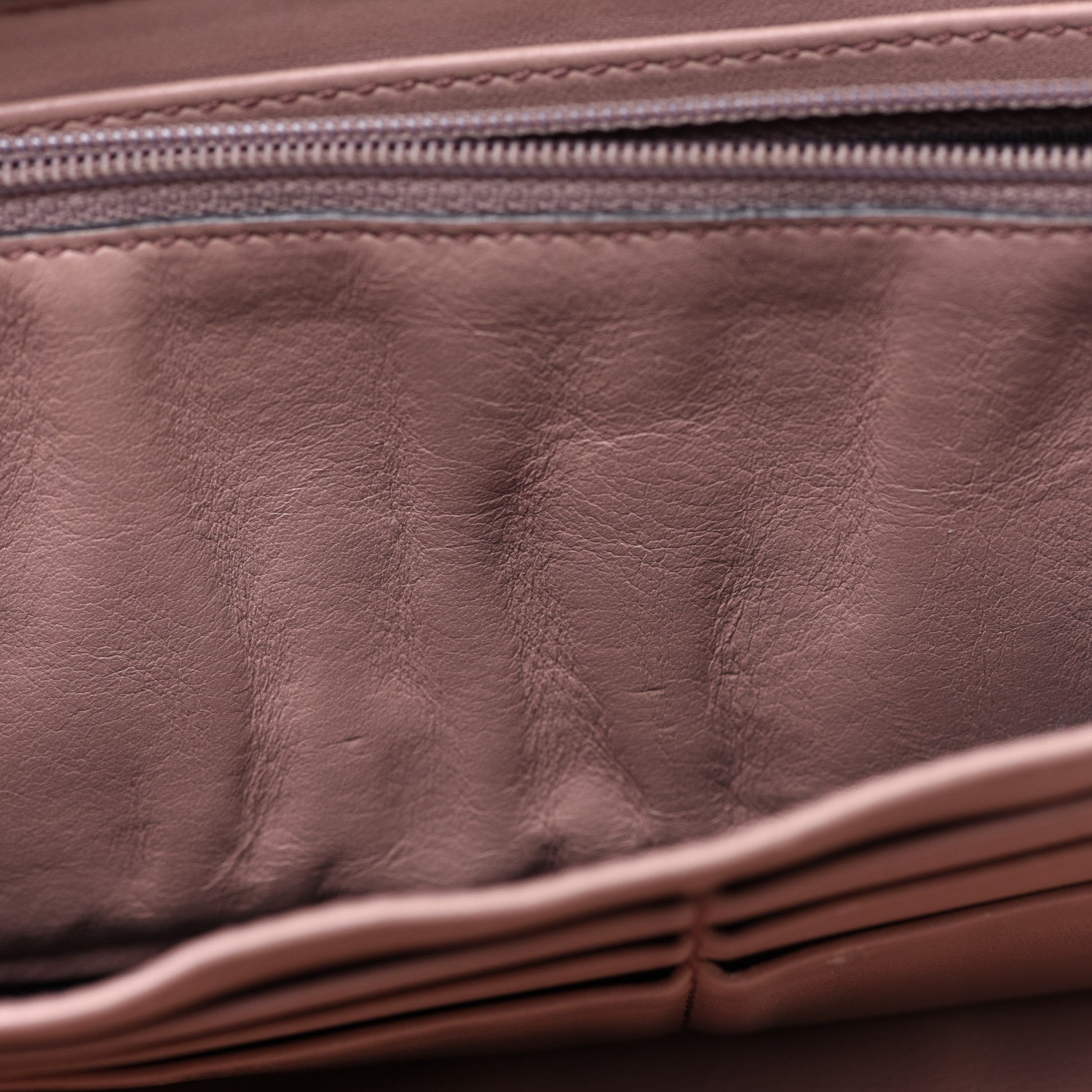 Gucci Patent Soho Zip Around Wallet Dark Cipria 10 of 11