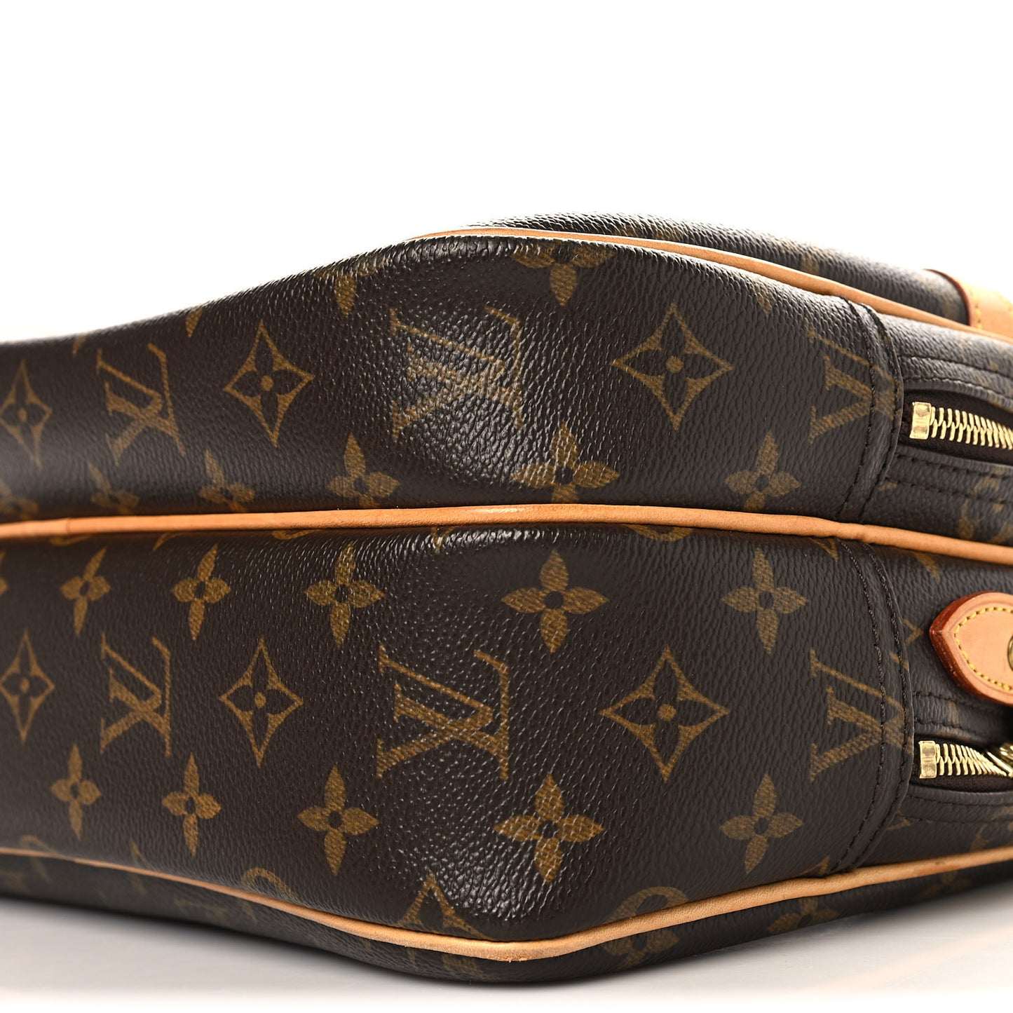 Monogram Reporter PM