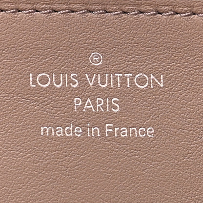 Louis Vuitton Veau Cachemire Comete Wallet Magnolia 6 of 9