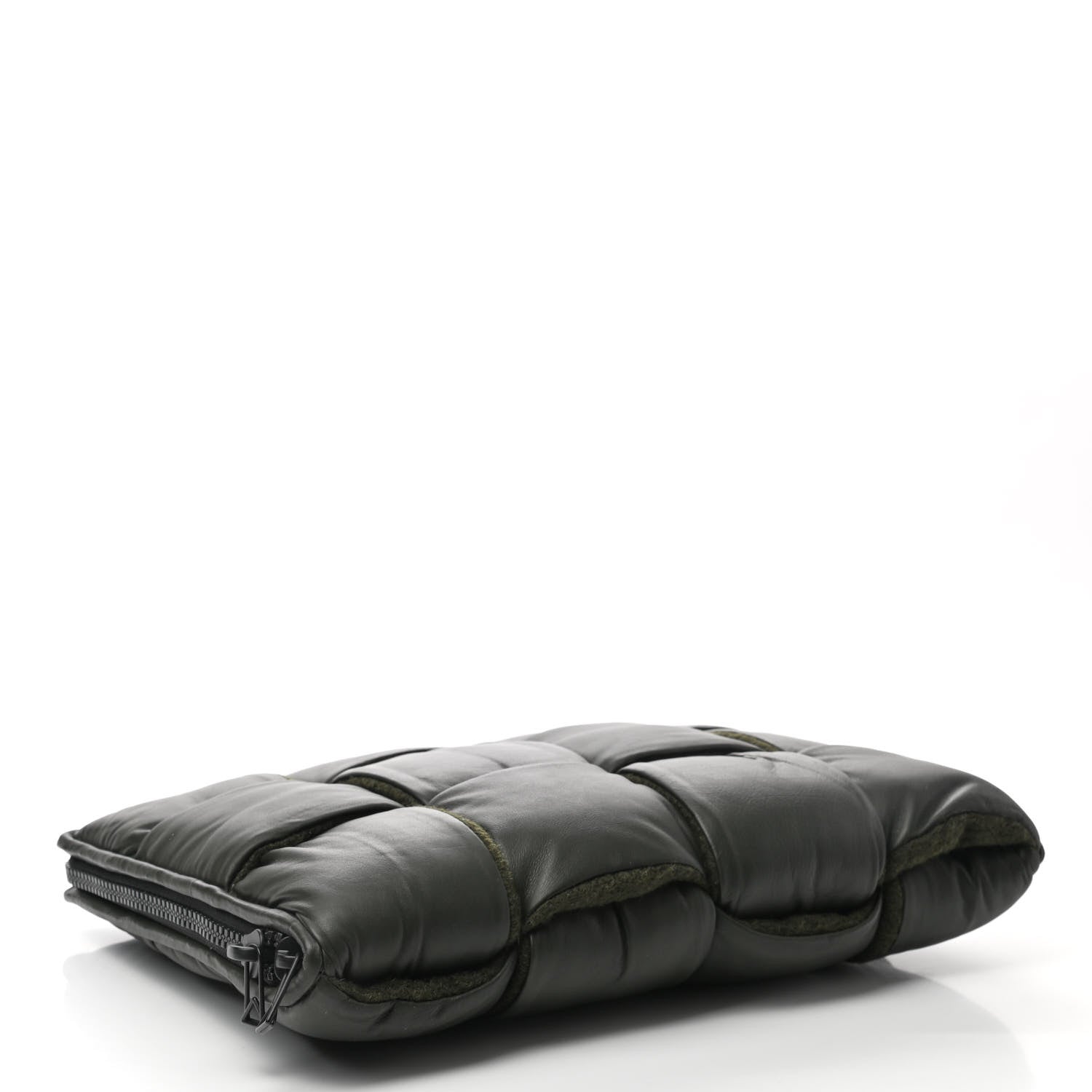 Bottega Veneta Calfskin Maxi Intrecciato Puffy Laptop Pouch Camping 4 of 9