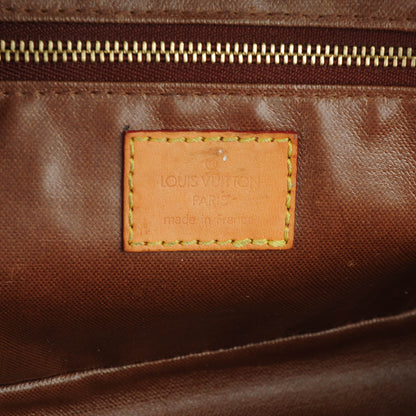 Louis Vuitton Monogram Toiletry 25 6 of 8