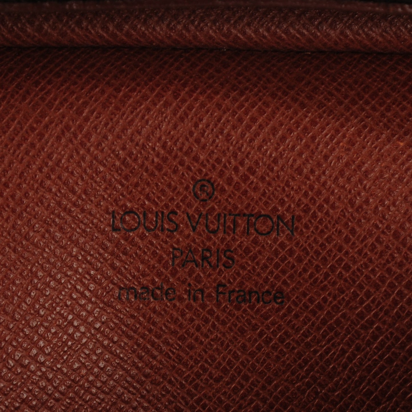 Monogram Amazone