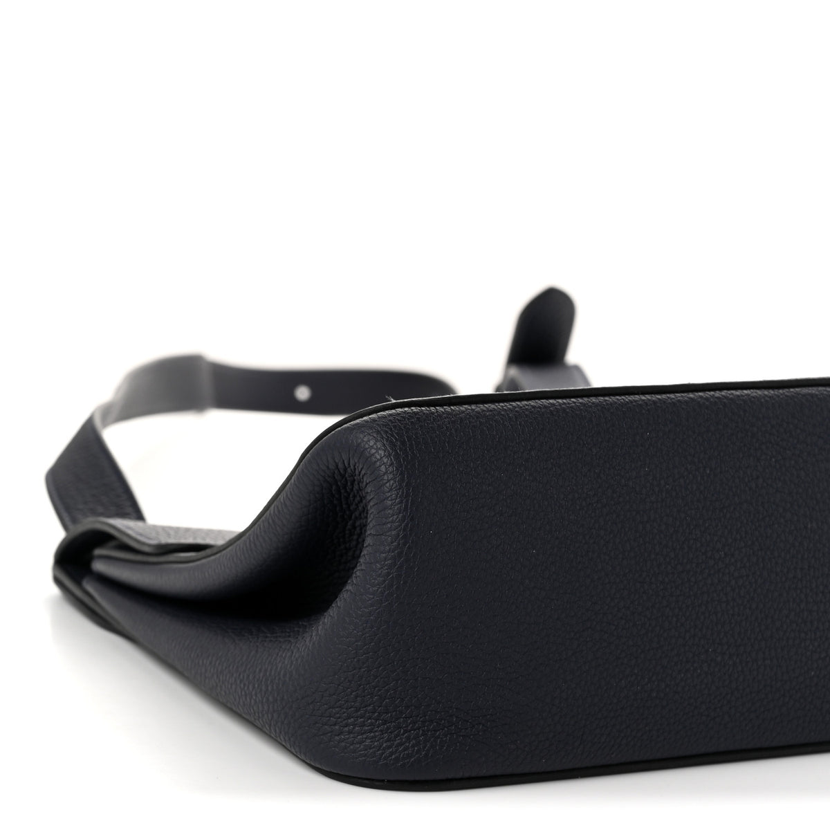 Togo Mali-Selle PM Messenger Bag Bleu Nuit