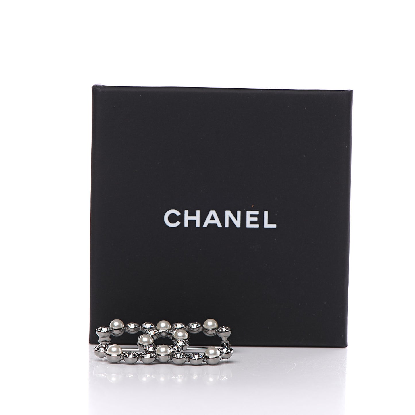 Pearl Crystal CC Brooch Silver