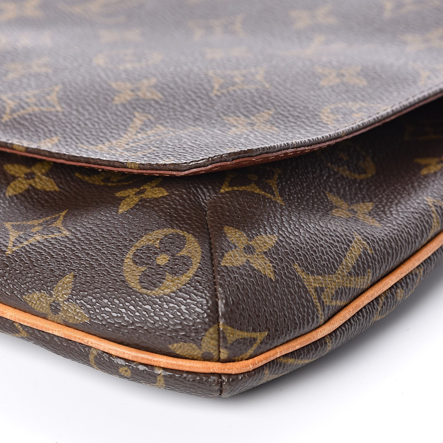 Louis Vuitton Monogram Musette Salsa 8 of 9