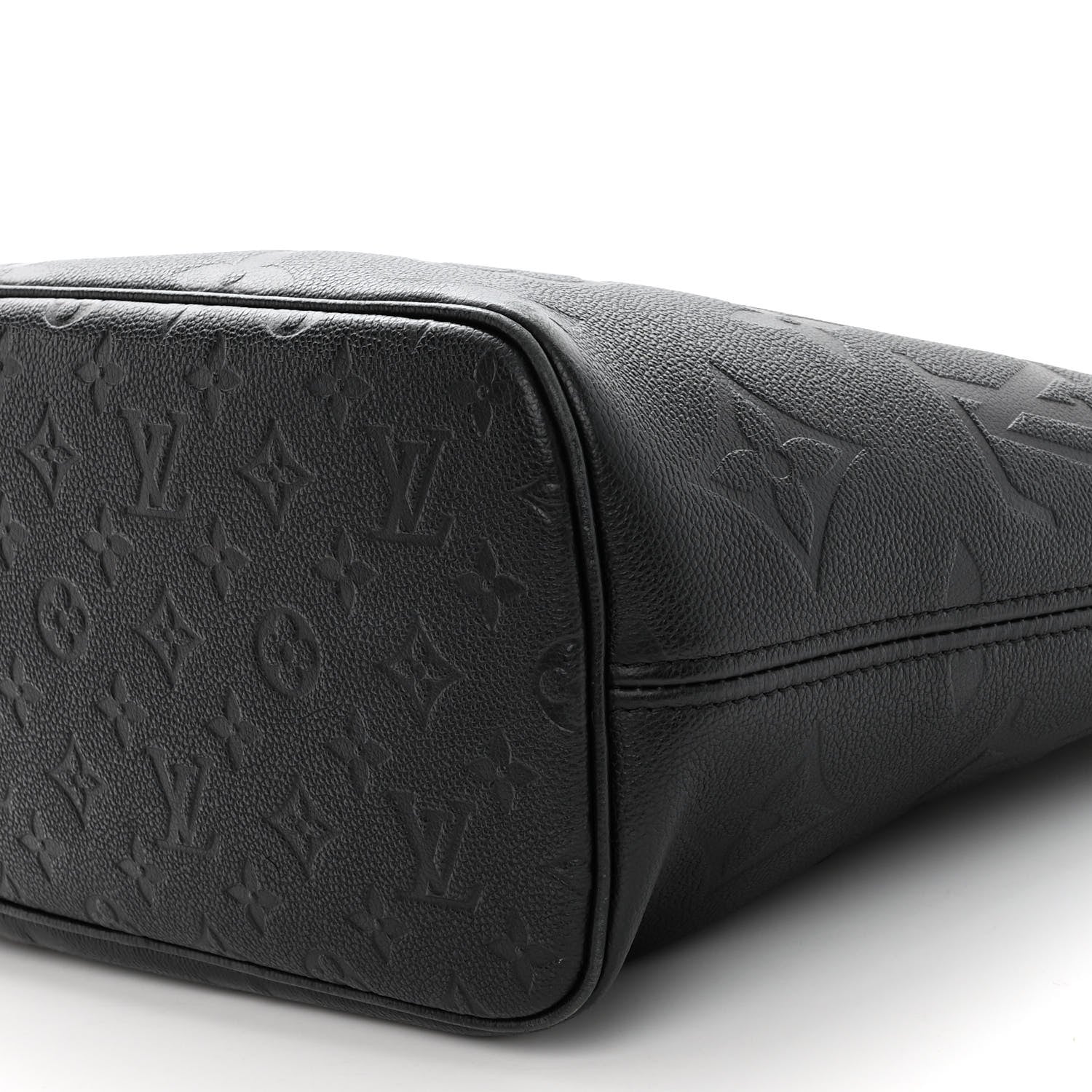 Louis Vuitton Empreinte Monogram Giant Neverfull MM Black 9 of 9