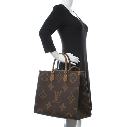Louis Vuitton Reverse Monogram Giant Onthego GM 3 of 13
