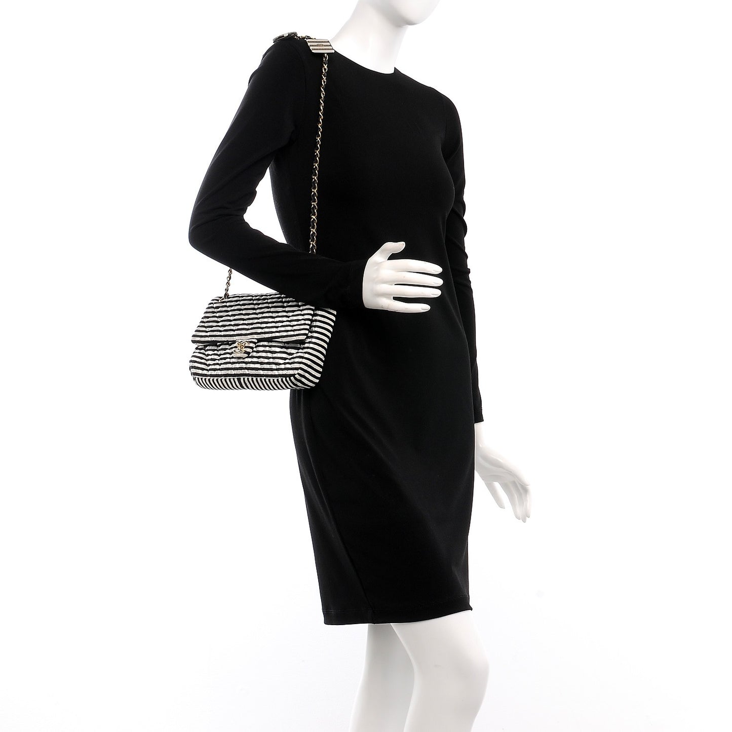 Velvet Quilted Medium Flap Black White
