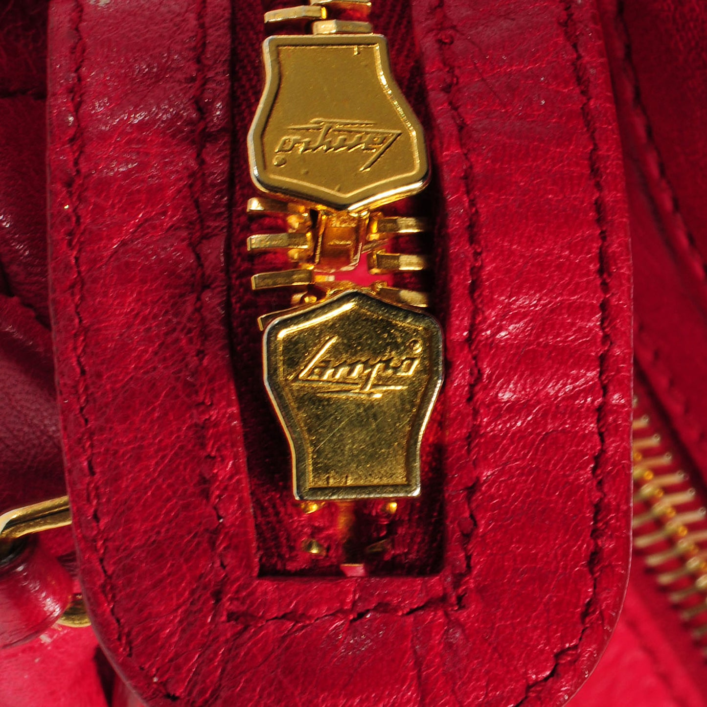 Chevre Giant 21 Gold Hardware Mid Day Rubis
