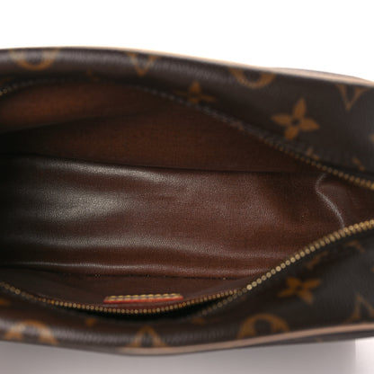 Louis Vuitton Monogram Toiletry Bag 25 5 of 9