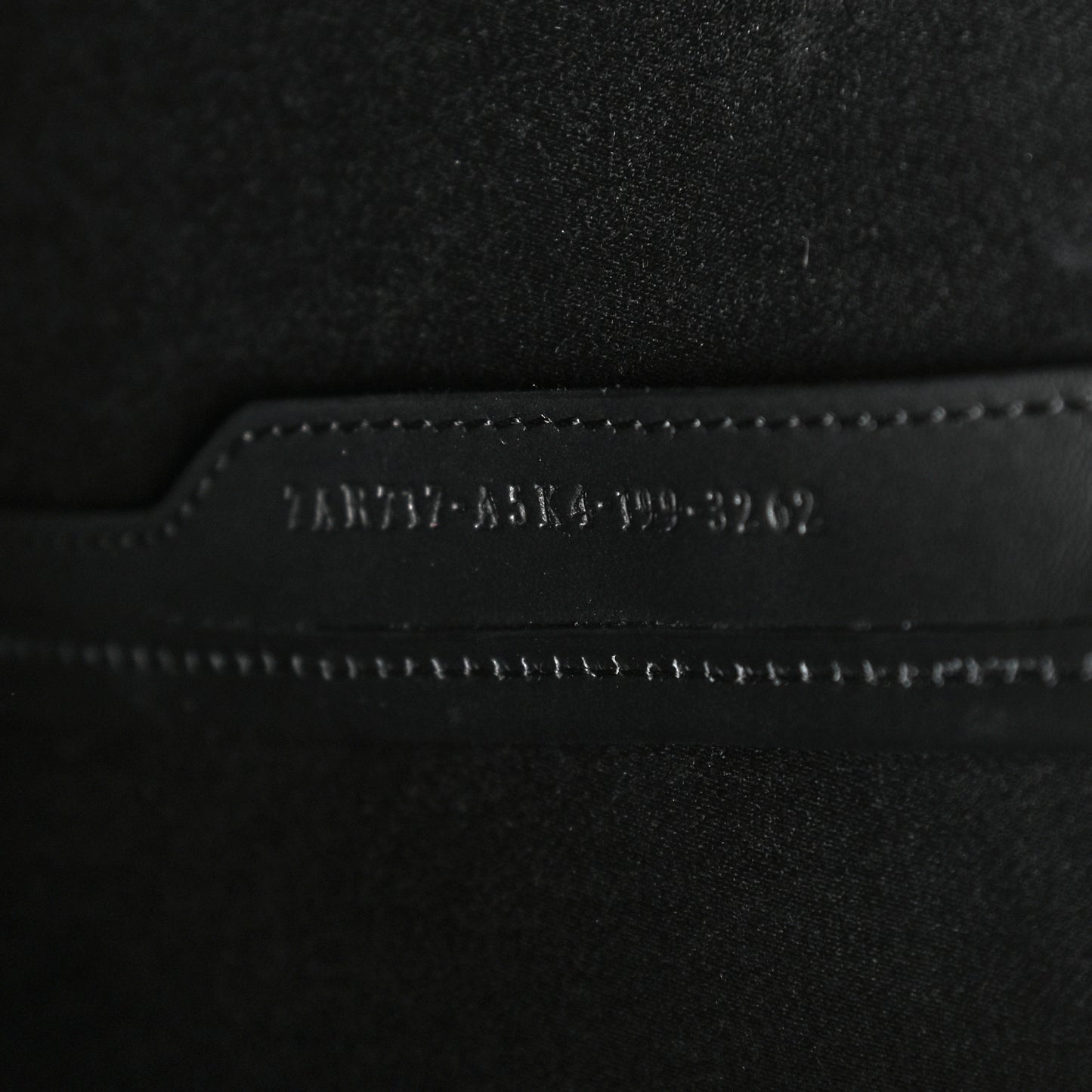 Glazed Fabric Vitello Century FF 1974 Stamp Patch Mini Peekaboo Defender Cover Mogano Panna Black