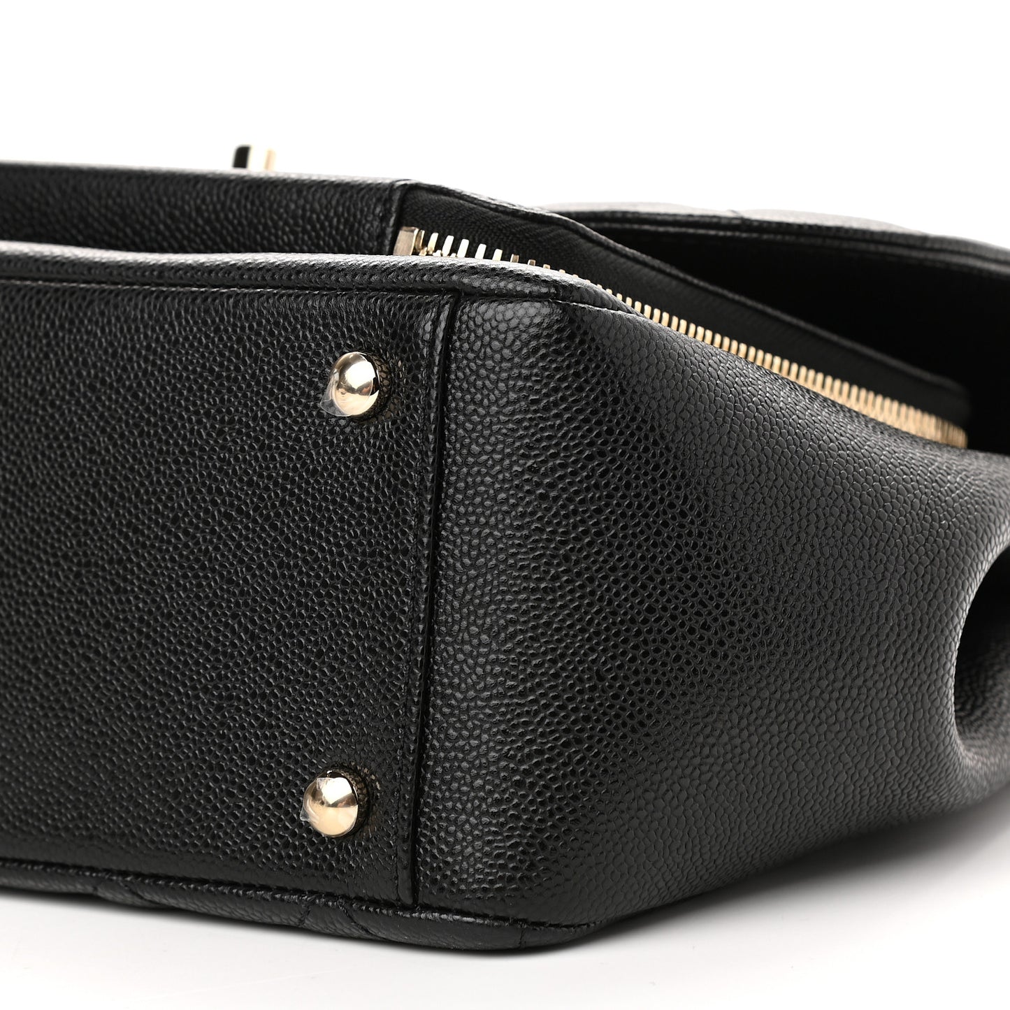Caviar Quilted Large Business Affinity Flap Black