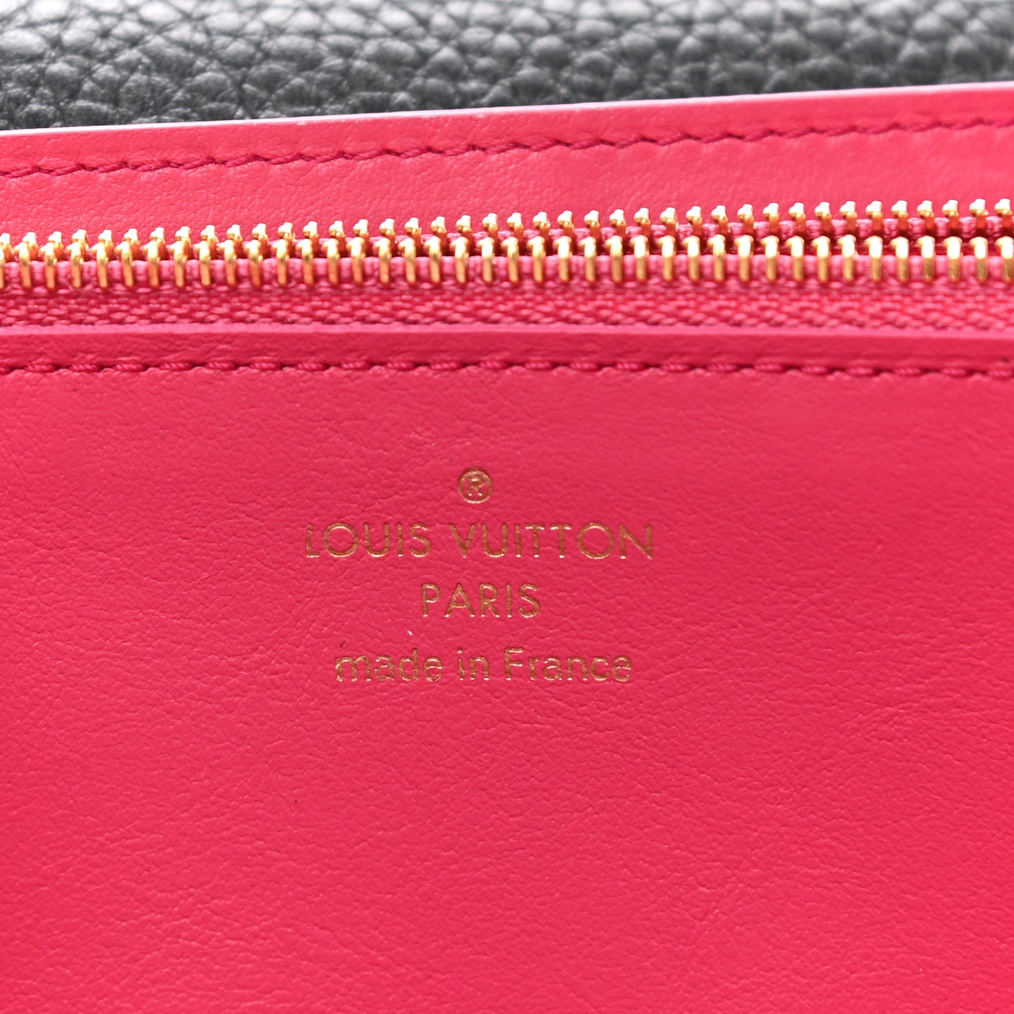 Taurillon Capucines Wallet Black