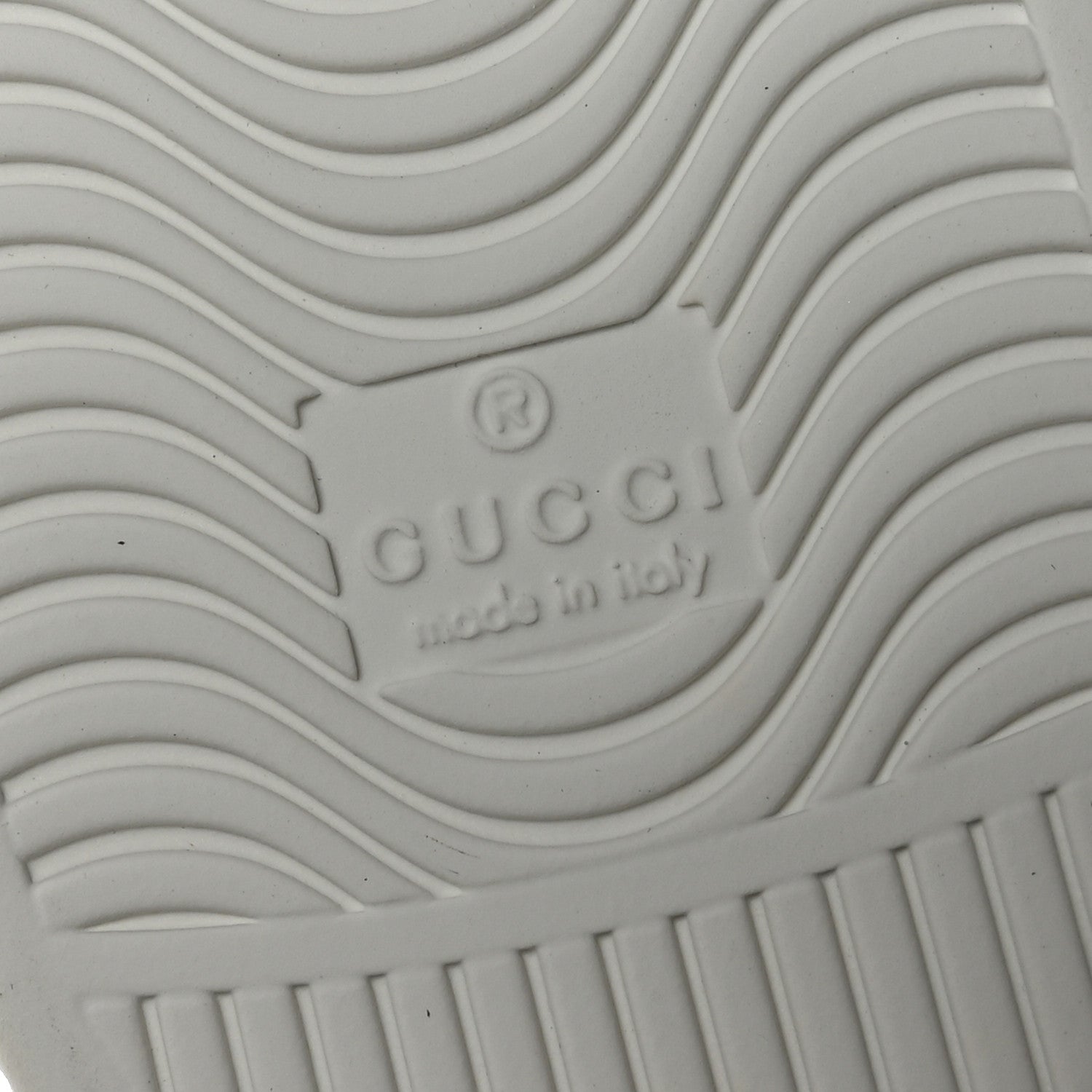 Gucci Calfskin Interlocking G Perforated Mens Ace Sneakers 12 White Grey Sky 7 of 9