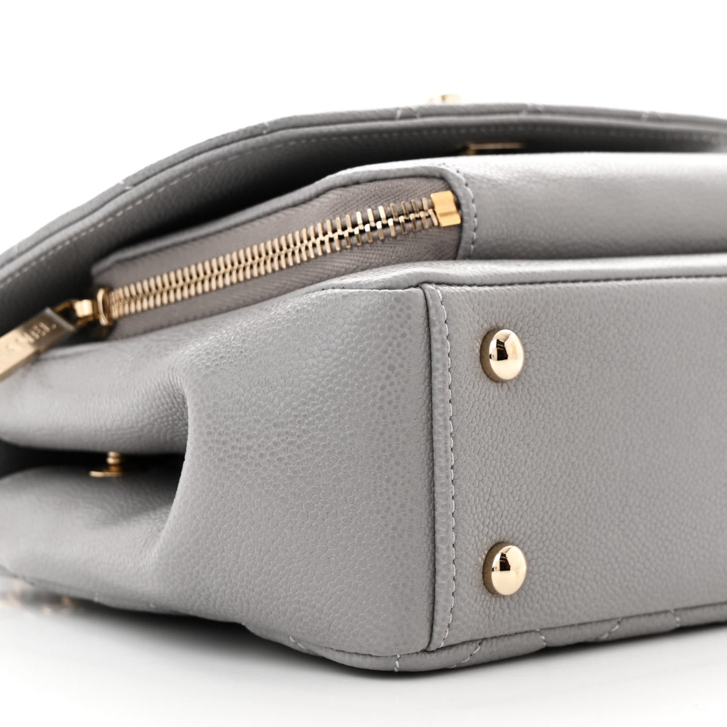 Caviar Quilted Small Business Affinity Flap Grey