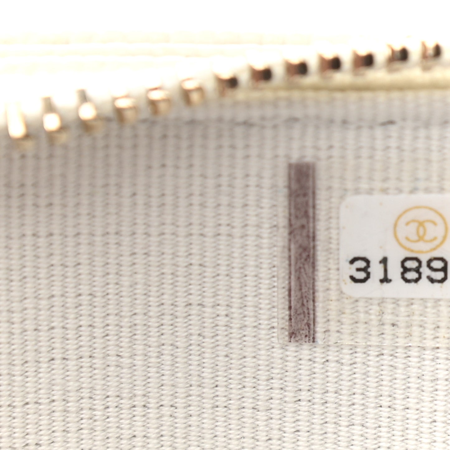 Caviar Quilted Flap Zip Card Holder White