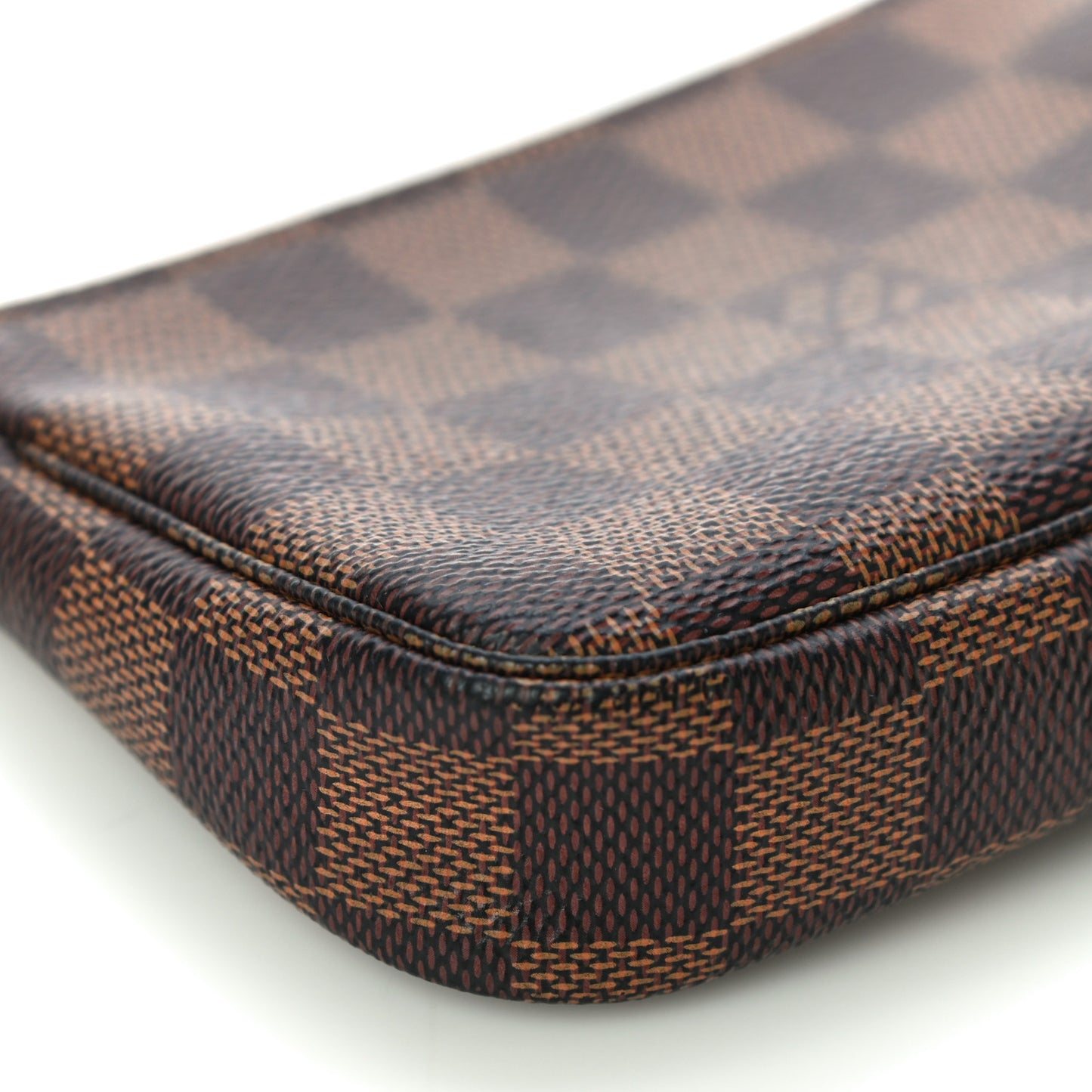 Damier Ebene Mini Pochette Accessories