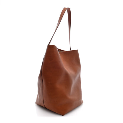 The Row Polished Saddle Calfskin Large N/S Park Tote Dark Cuir 3 of 9