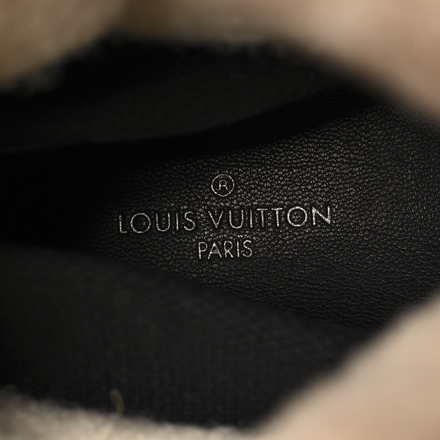 Louis Vuitton Suede Shearling Quilted Flat Ankle Boot 40 Beige 7 of 7