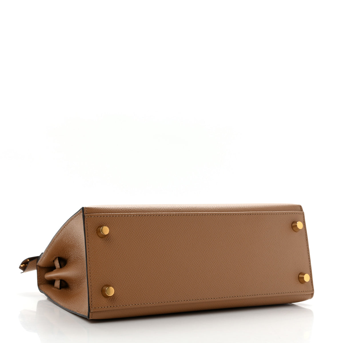 Epsom Kelly Sellier 25 Chai