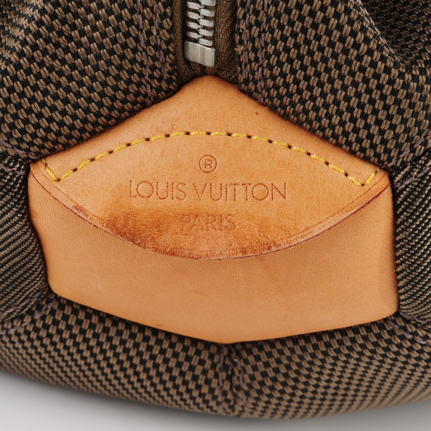 Damier Geant Attaquant Earth