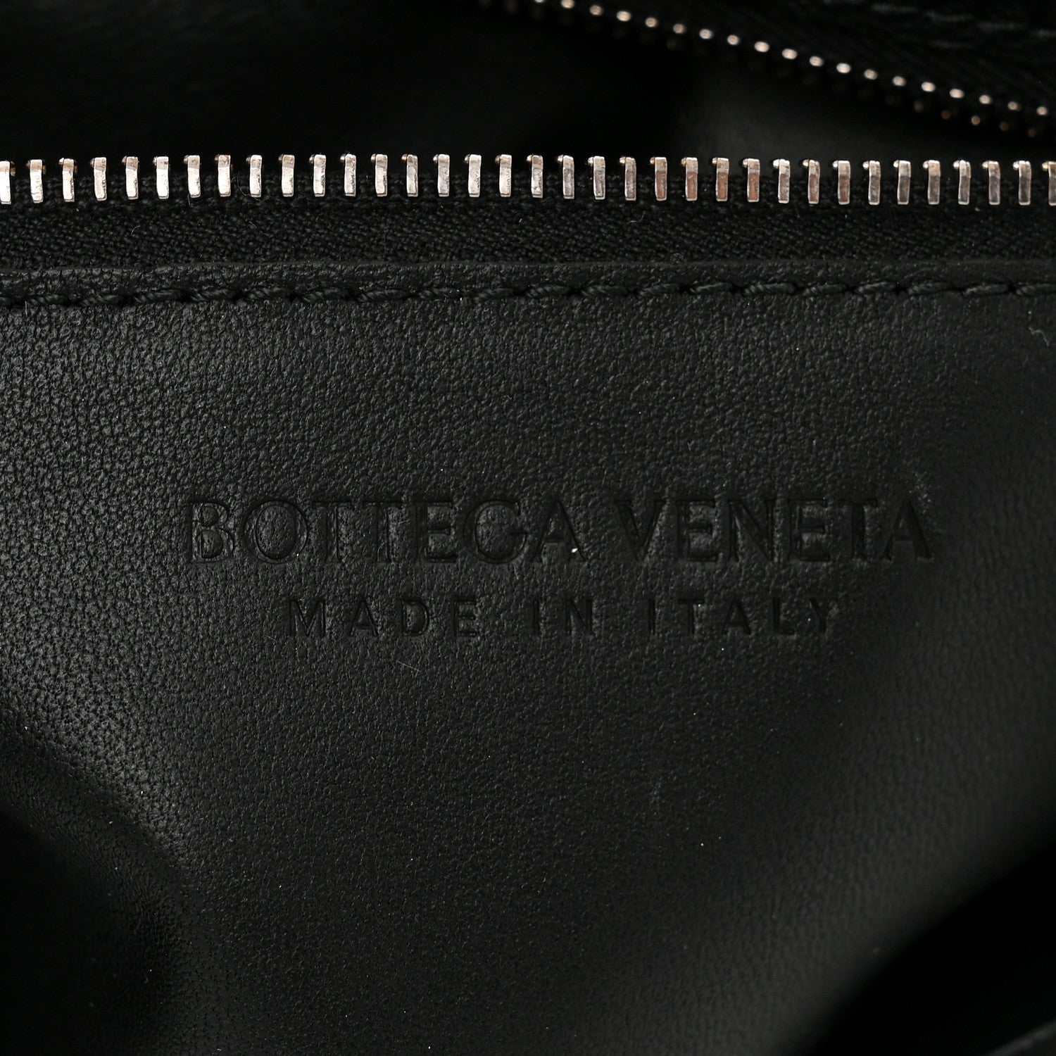 Bottega Veneta Lambskin Maxi Intrecciato Cassette Crossbody Bag Black 6 of 10