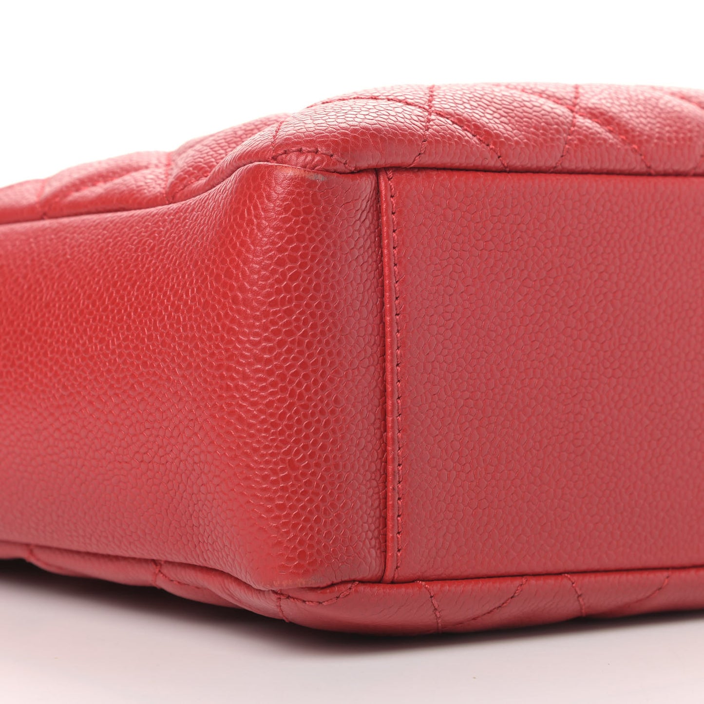 Caviar Quilted Petit Shopping Tote PST Red