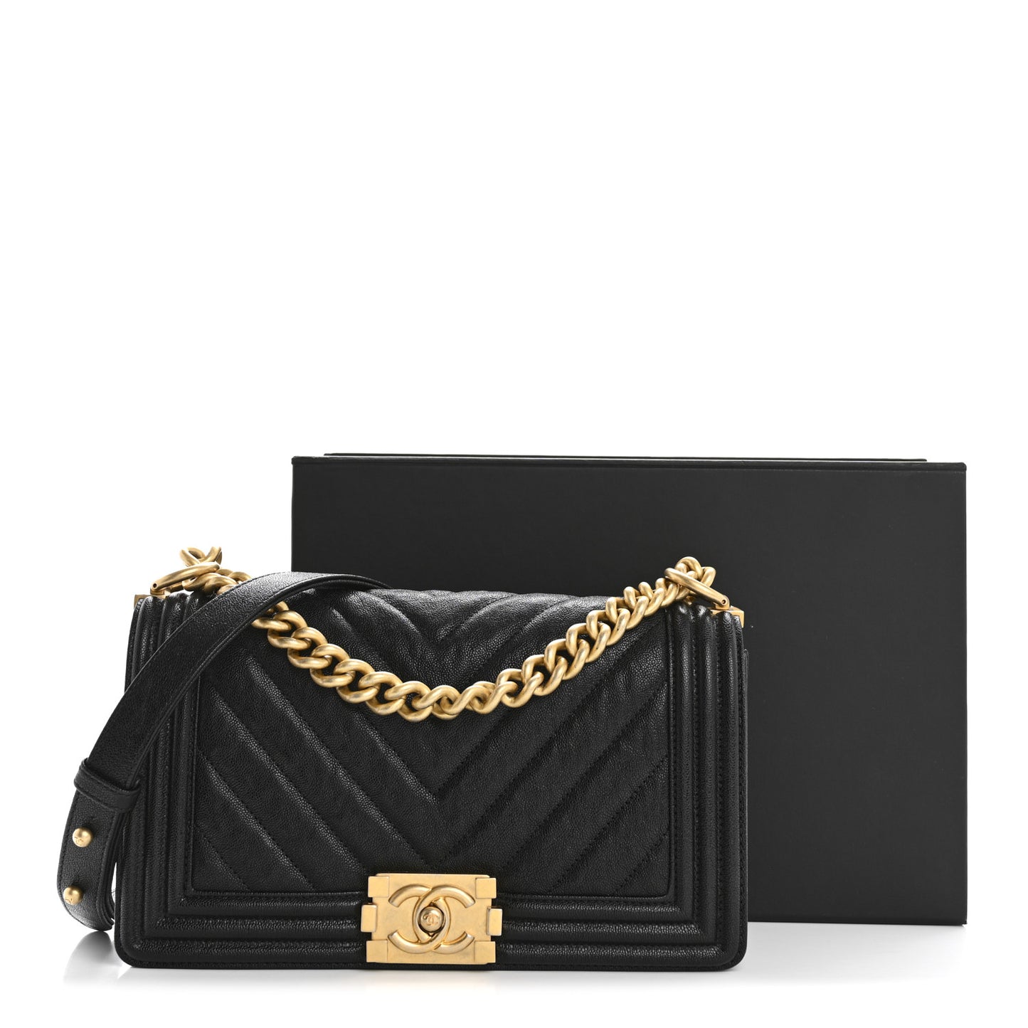 Caviar Chevron Quilted Medium Boy Flap Black