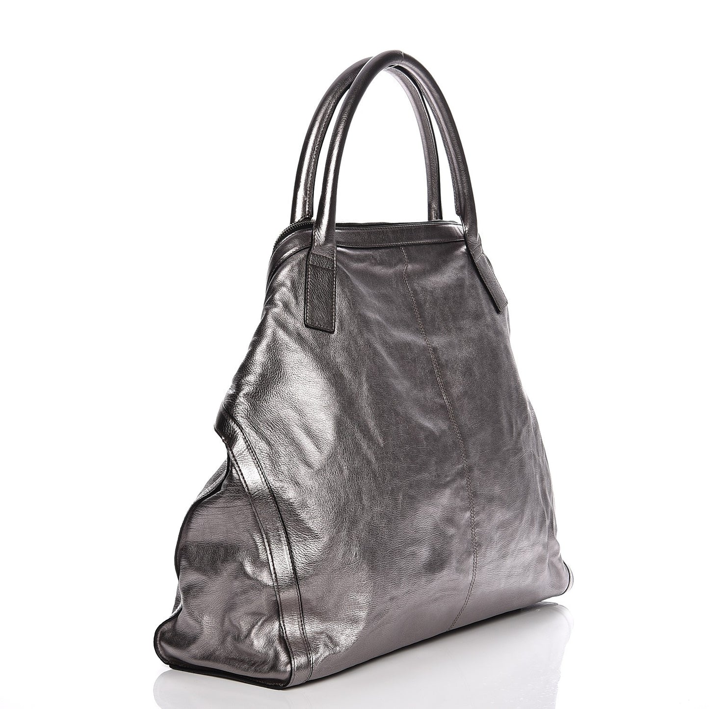 Metallic Lambskin Large De Manta Tote Dark Silver