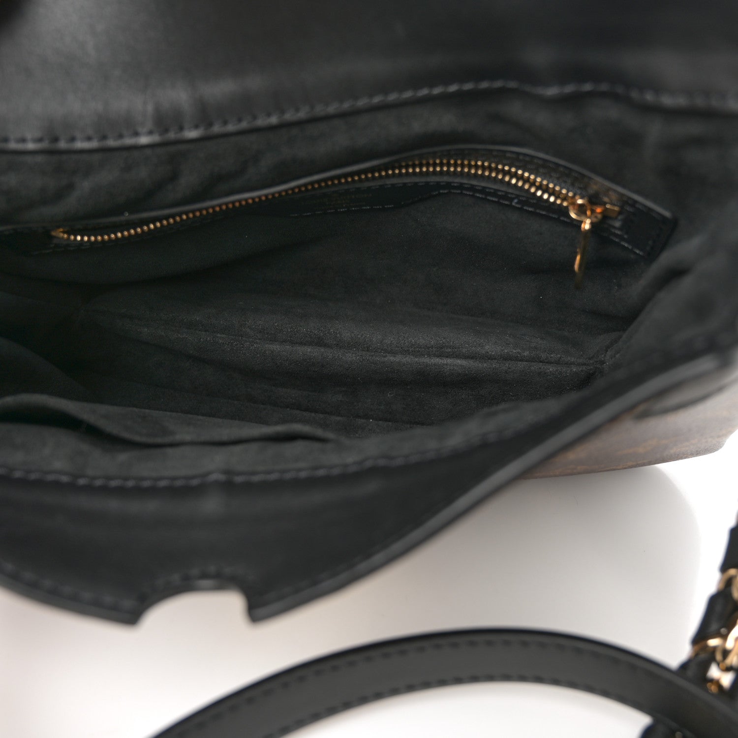 Louis Vuitton Reverse Monogram Twinny 5 of 9