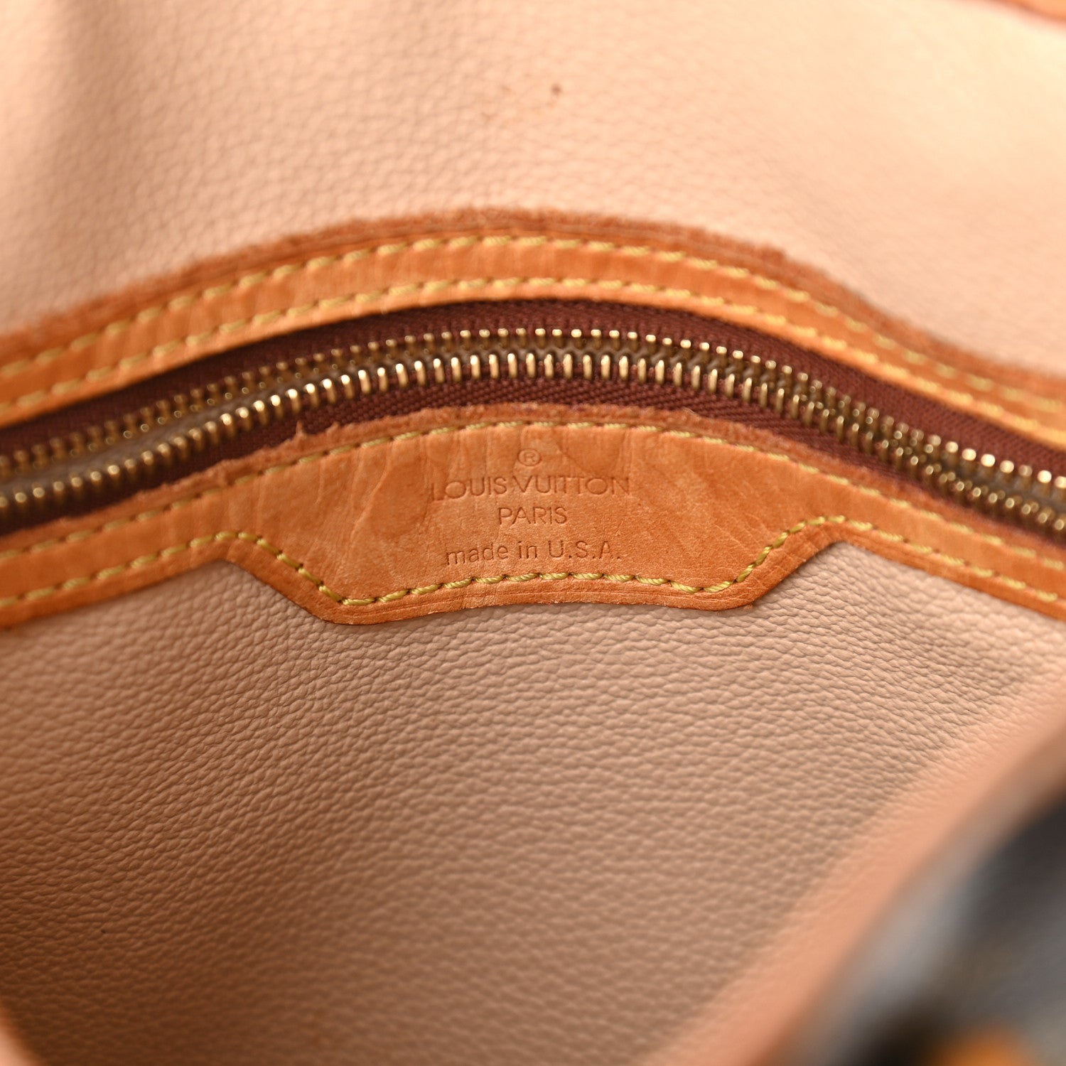 Louis Vuitton Monogram Petit Bucket 23 6 of 9